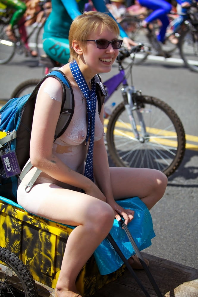 Girls Of Fremont Solstice Parade 2013 Part 1 141 Immagini