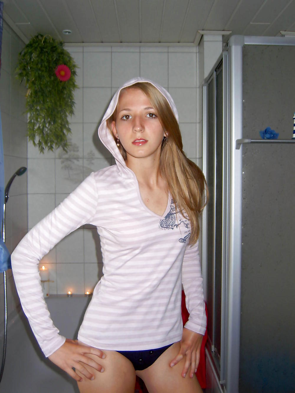 XXX REAL AMATEUR - Cute blonde German