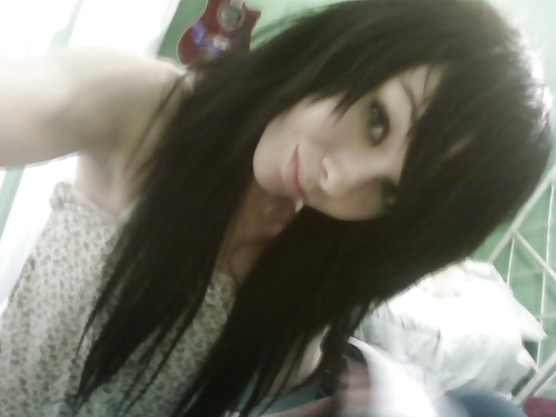 XXX EMO Queen Bailey (NonNude)