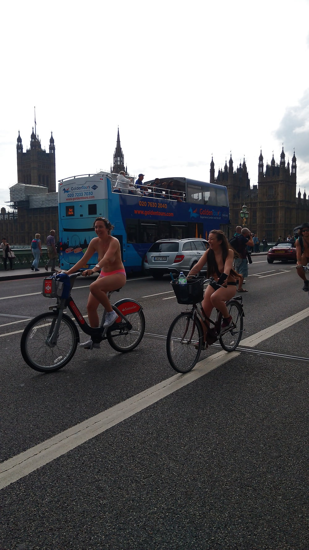 XXX Public Sluts 2 (1001)