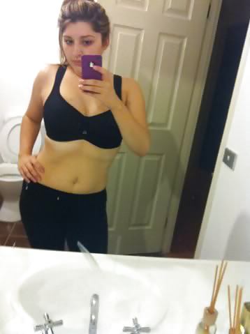 XXX Aussie Social Network Sluts