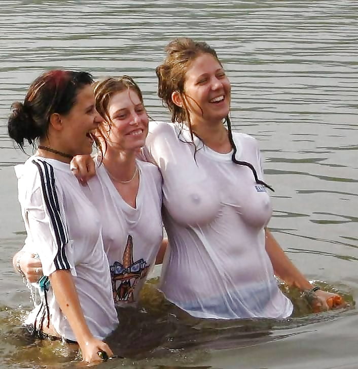 XXX Braless , see through ,  no Bra , nippel