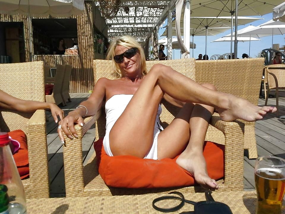 XXX Best amateur matures 54-pix mix.