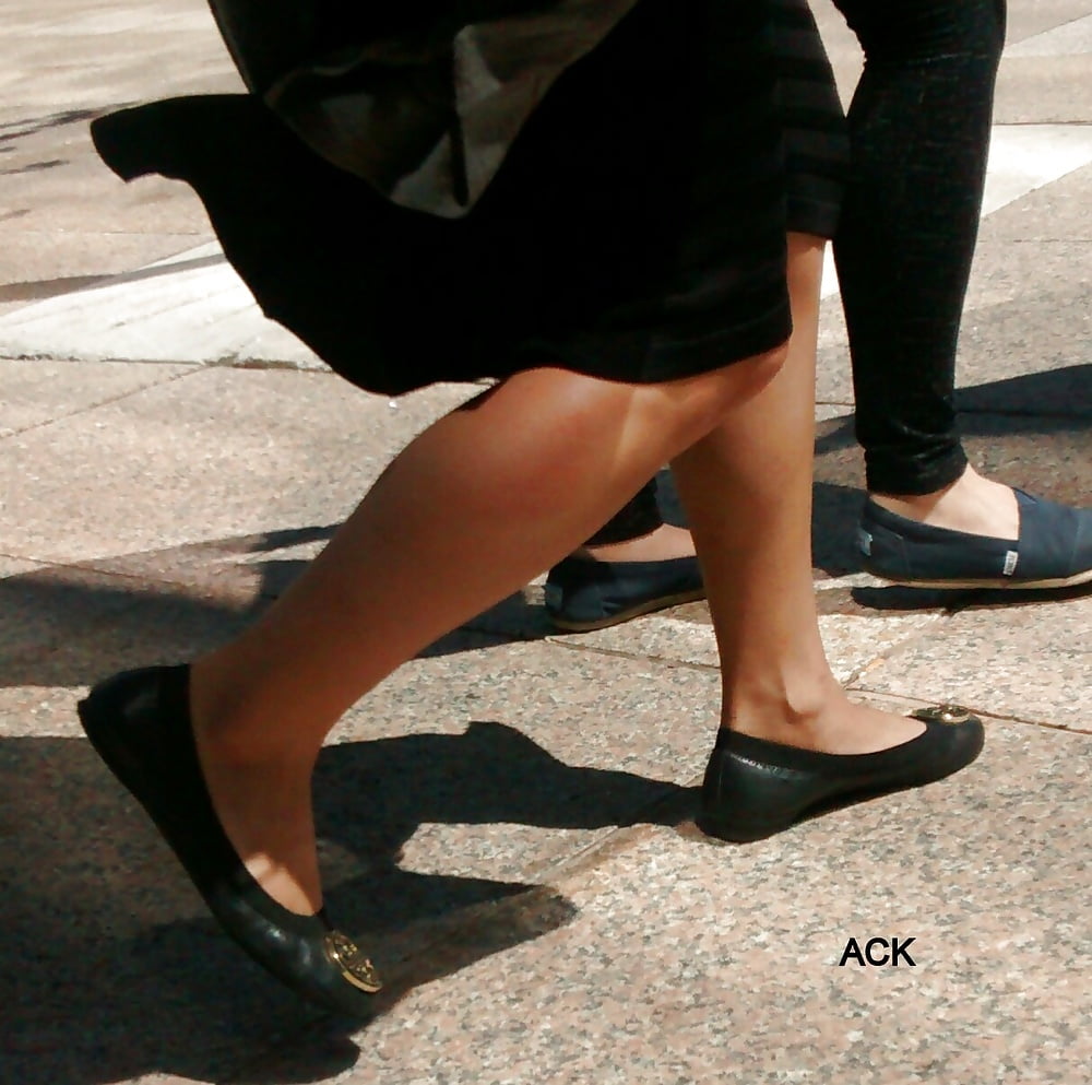 XXX Candid legs and feet....