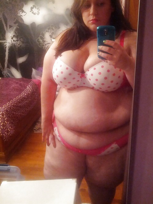 XXX Chubby Selfshots 3