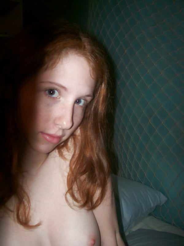 XXX Amazing teen redhead amateur