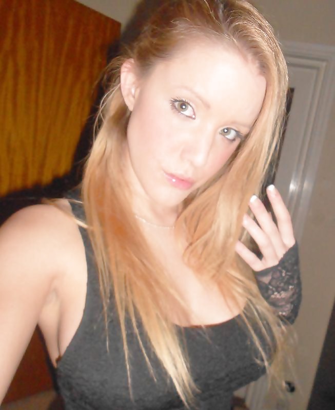 XXX great cleavages beaux decolletes