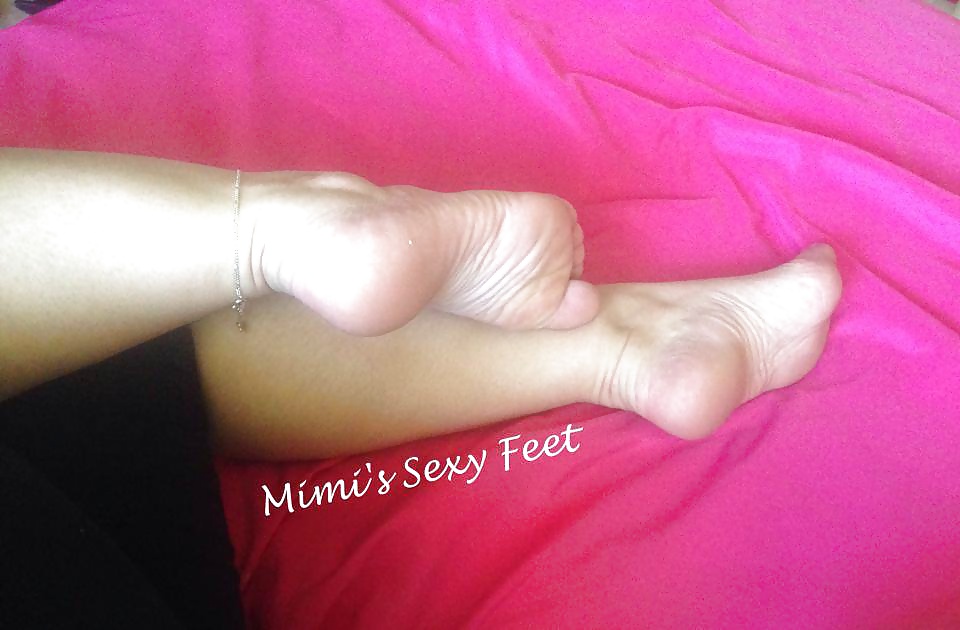 XXX mimi love's sexy feet