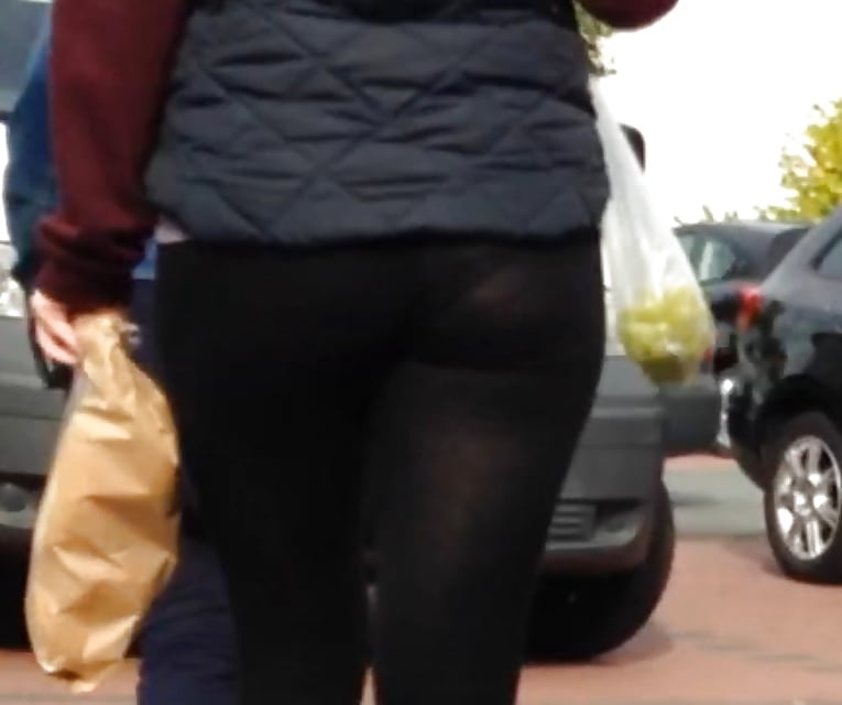 XXX Spy teen legging panties ass