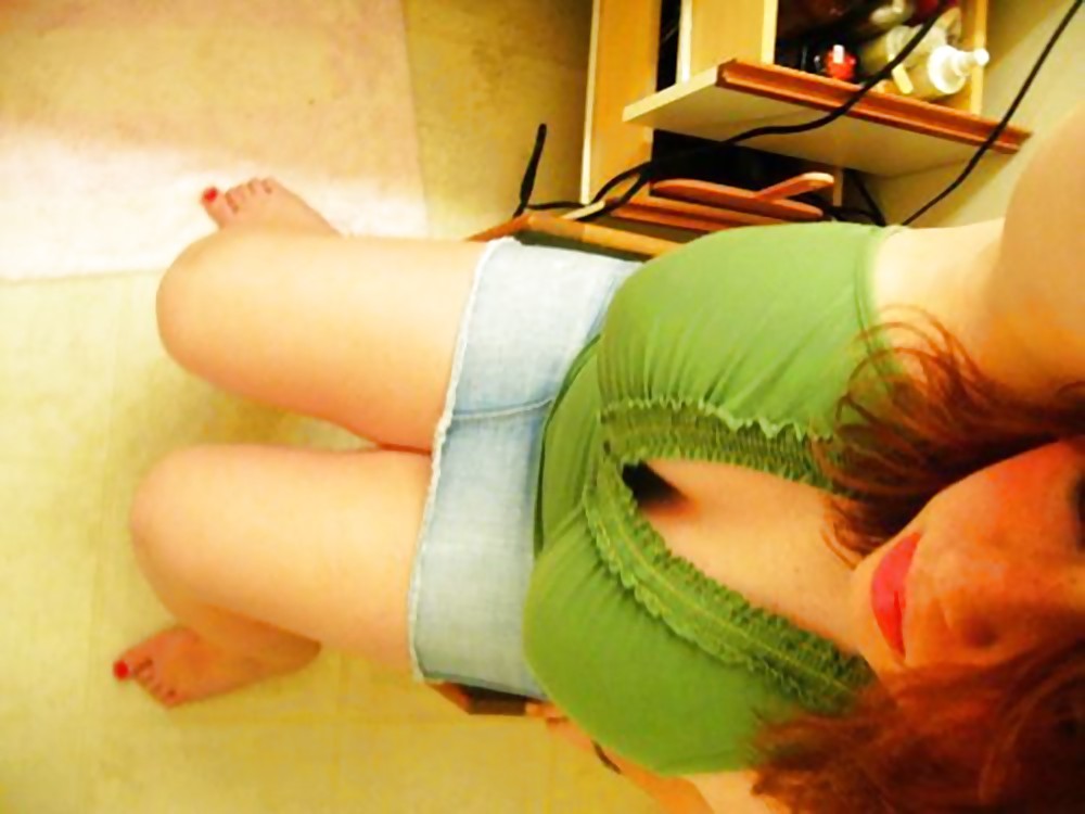 XXX Pretty Amateur RedHead 3