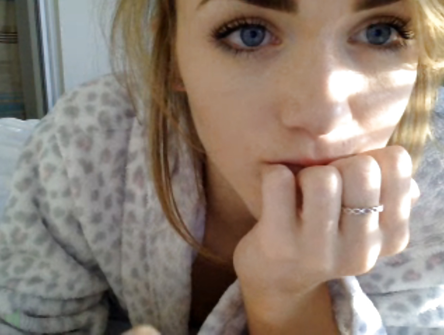 XXX Emma 19 uk girl