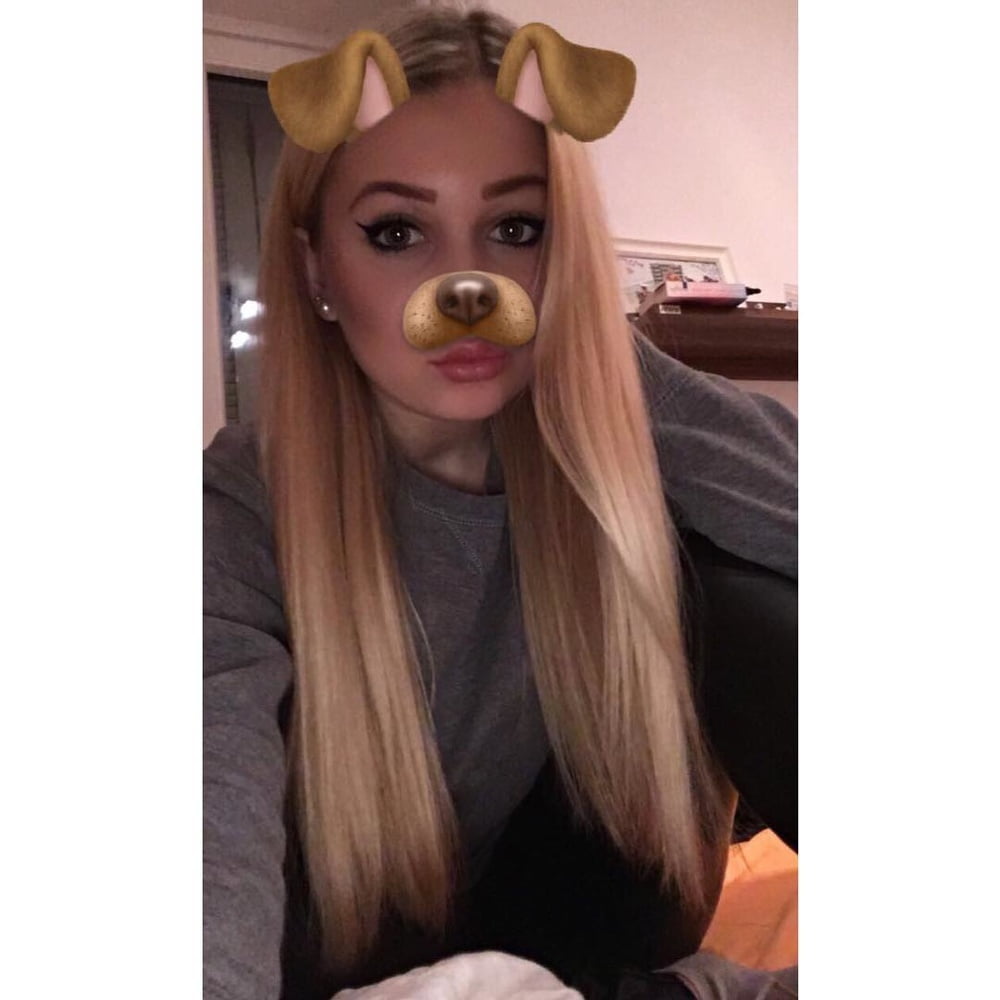 XXX Hot teen Katie with big tits and ass