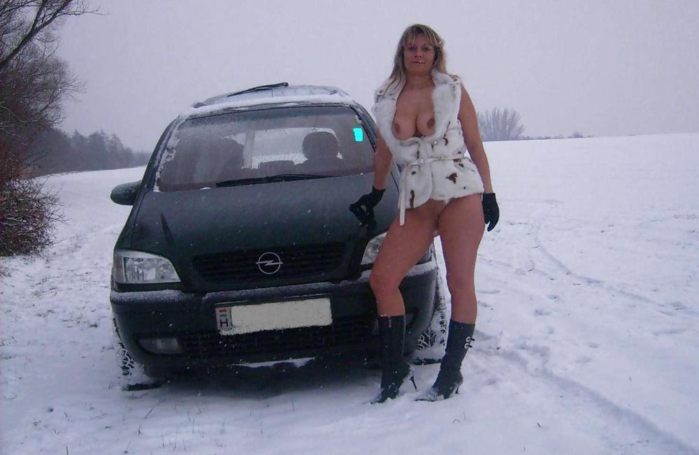 XXX Hot Wife teases in Snow