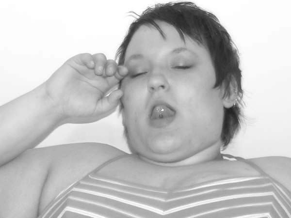 XXX Starr L - Rent by the hour