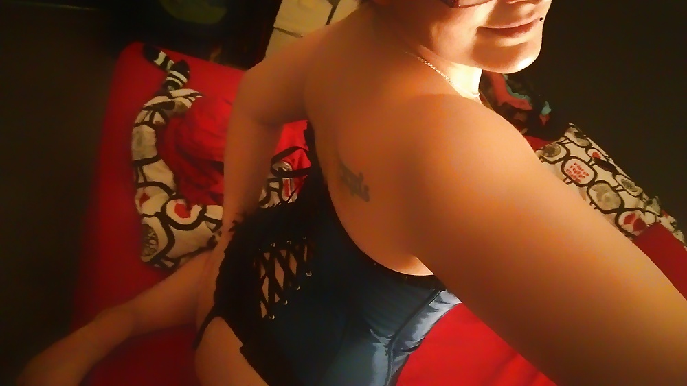 XXX Big Tit Nerdy Girl 02