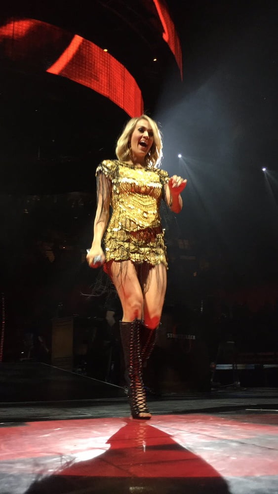 Carrie Underwood Stage Dresses and Skirts - 125 Photos 