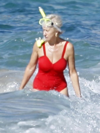 Helen Mirren Swimsuit Bikini Celebrity Gilf Pics Sexiz Pix