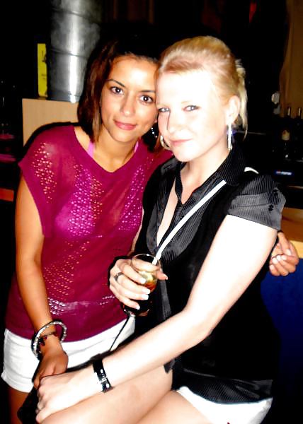 XXX Welche ist geiler (Which one is hotter) 3 ?