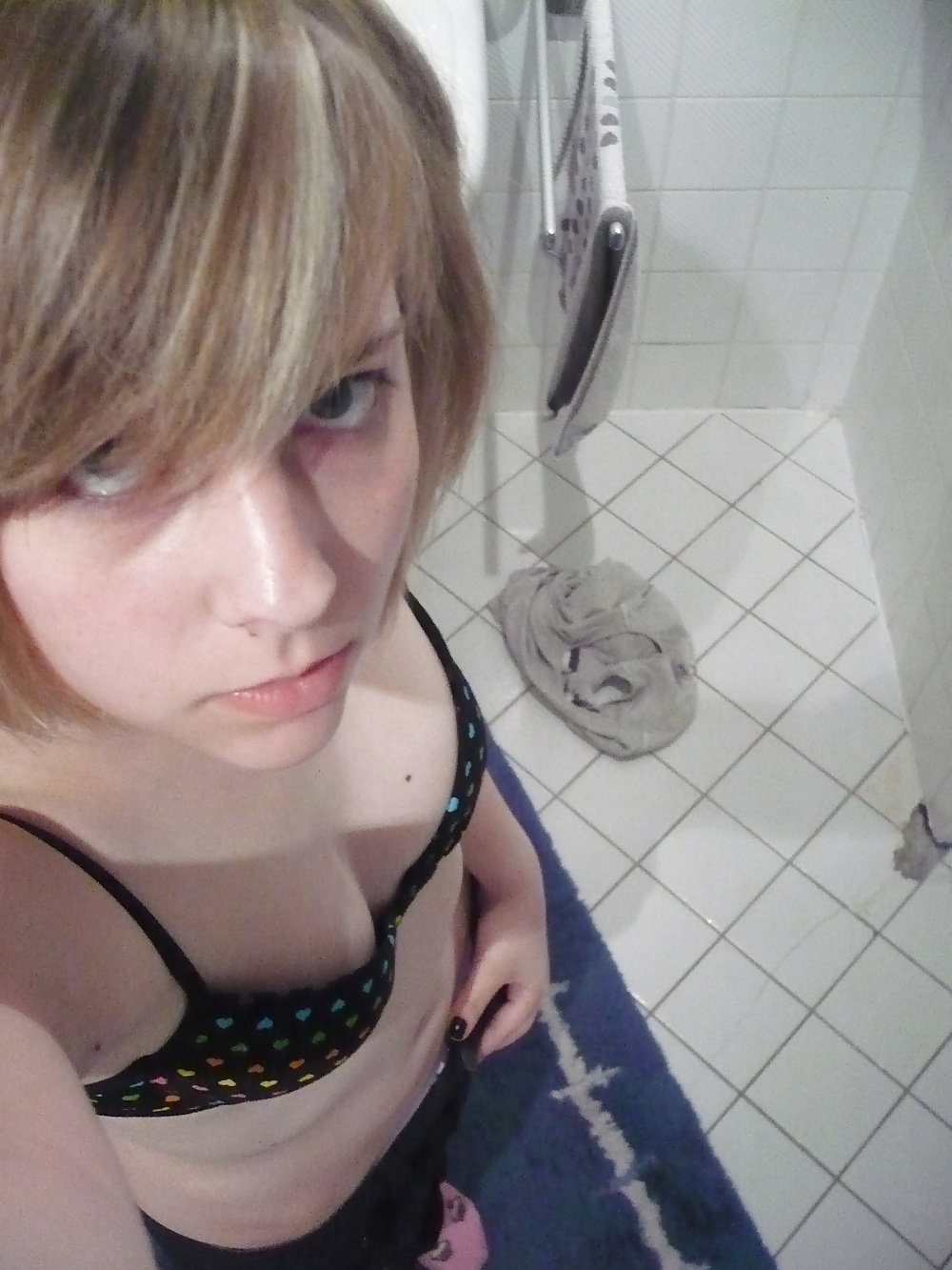 XXX Self shot - Amateur girl #1