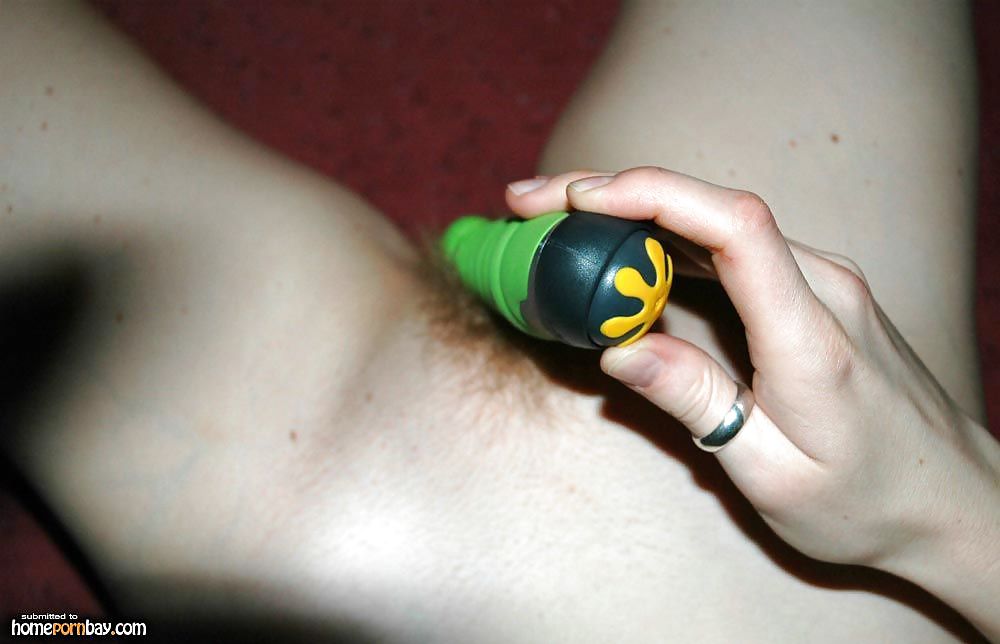 XXX girlfriend can suck cock