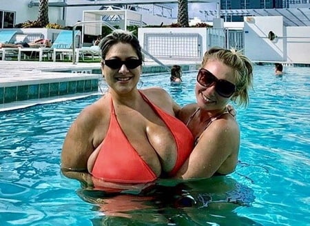 tits those are big           