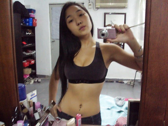 XXX Asian teen girl babe!!