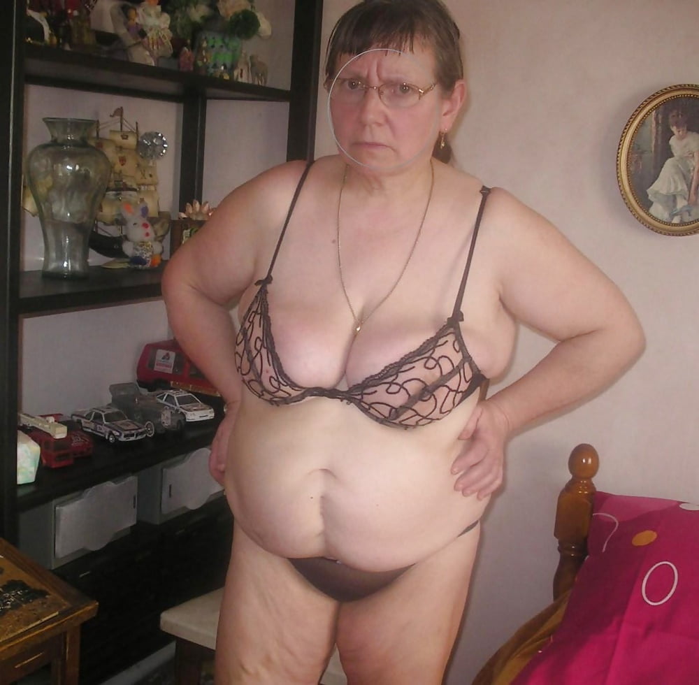 XXX old ladies, dressed to impress