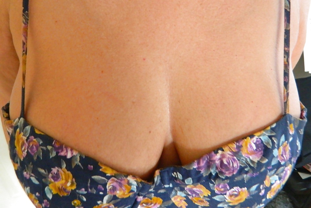 XXX Naughty eBay Ladies