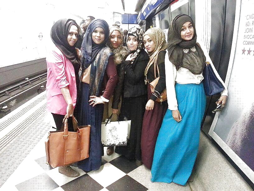 XXX UPDATED Clothed Hijabi Indian Paki Arab Teens UK Bengali